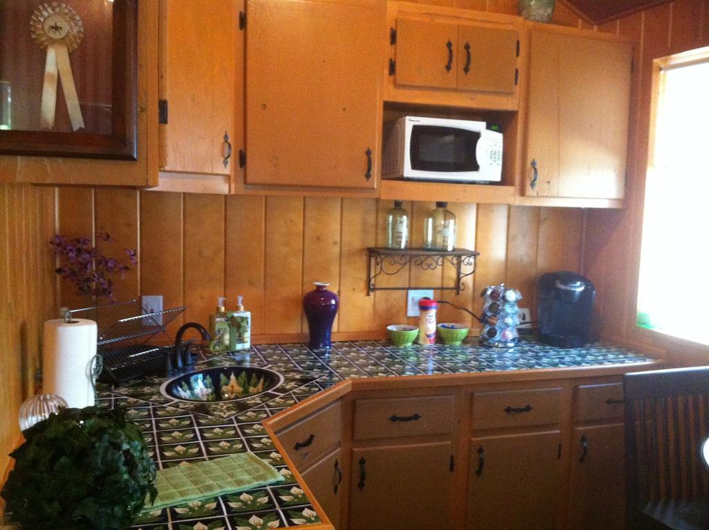 Bandy Canyon Ranch Otel Escondido Oda fotoğraf